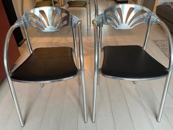 4 eetkamer stoelen (Italiaanse design) aluminium beschikbaar voor biedingen