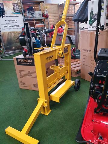 Steenknipper 420mm beschikbaar voor biedingen
