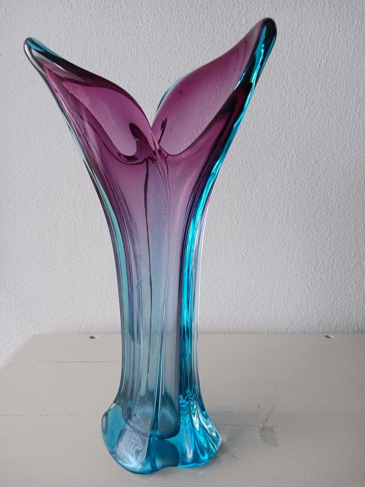 Murano Sommerso Vaas, Paars/Lila naar Blauw, 1960-1970, Antiek en Kunst, Antiek | Glas en Kristal, Ophalen of Verzenden