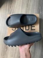 Yeezy Slide Granit Size 42 US8, Slippers, Zwart, Nieuw, Ophalen of Verzenden
