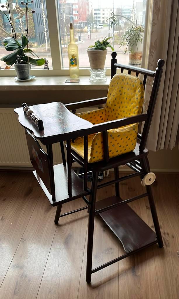 Antieke kinderstoel ca. 100 jaar oud, Antiek en Kunst, Antiek | Meubels | Stoelen en Banken, Ophalen