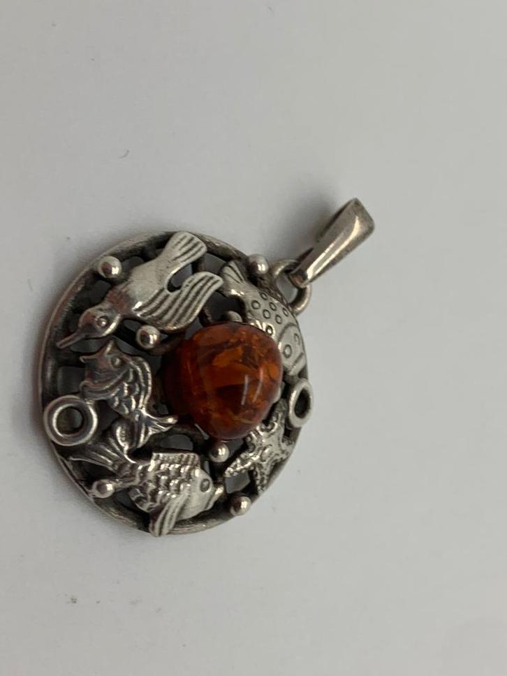X300 Prachtige zilveren Fischland hanger, Sieraden, Tassen en Uiterlijk, Antieke sieraden, Hanger, Zilver, Met edelsteen, Ophalen of Verzenden
