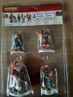 Lemax kerstman met elfjes kerstdorp miniatuur nieuwe, Diversen, Kerst, Ophalen of Verzenden, Nieuw