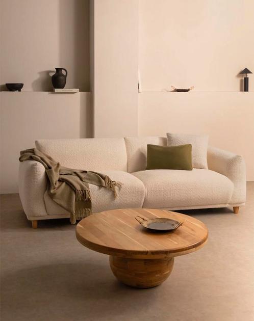 Bouclé Eraci 3-zits bank van Sklum, Huis en Inrichting, Banken | Sofa's en Chaises Longues, Nieuw, Driepersoons, 200 tot 250 cm
