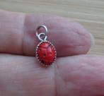 zilveren bedeltje lieveheersbeestje [521], Sieraden, Tassen en Uiterlijk, Bedels, Overige merken, Verzenden, Zo goed als nieuw