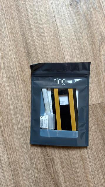 Ring montagesteun met plaklaag (zie foto voor versie) beschikbaar voor biedingen