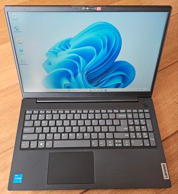 NIEUW - Lenovo V15 G4 IRU - Type 83A1 (15,6 inch) beschikbaar voor biedingen