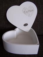 NIEUW ! houten doos (HARTVORMIG) koffie / coffee, Hobby en Vrije tijd, Knutselen, Ophalen of Verzenden, Nieuw, Materiaal