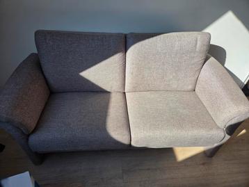2 zits bank van pronto wonen