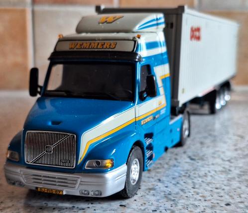 VOLVO NH12 trekker met containeroplegger "Wemmers", Hobby en Vrije tijd, Modelauto's | 1:50, Nieuw, Bus of Vrachtwagen, Ophalen of Verzenden