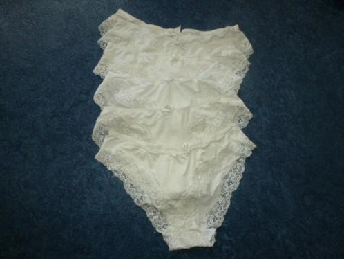NIEUW 6 spierwitte kante onderbroekjes maat M, Kleding | Dames, Ondergoed en Lingerie, Slip, Wit, Ophalen of Verzenden