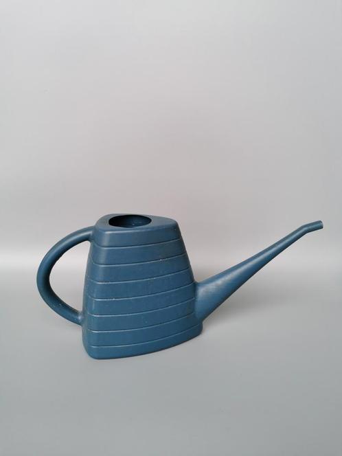 Retro vintage design gieter made in Italy, Tuin en Terras, Gieters, Kunststof, Verzenden