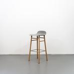 Normann Copenhagen Form kruk 72 cm Taupe, 5 krukken of meer, Zo goed als nieuw, Info@normanncopenhagen.nl, Niet ingevuld