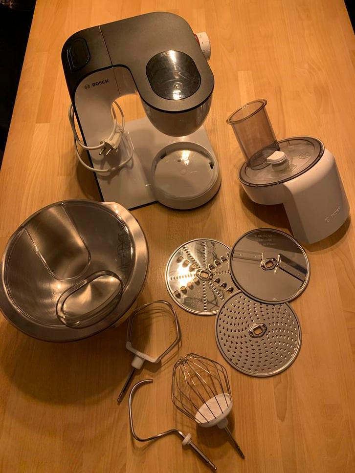 Bosch MUM52110/03 Keukenmachine - Krachtige Allrounder, Witgoed en Apparatuur, Keukenmixers, Gebruikt, 3 tot 4 liter, 3 snelheden of meer