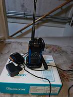 Wouxun KG-Q332 3 band portofoon, Telecommunicatie, Ophalen of Verzenden, Zo goed als nieuw