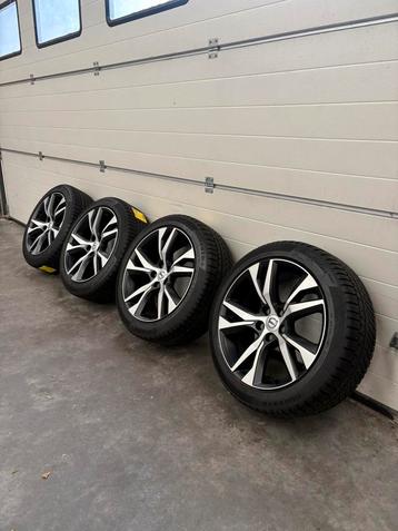 Volvo V60/S60 18 inch winterset | Topstaat! | Continental beschikbaar voor biedingen