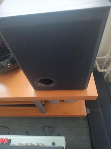 Te koop jamo subwoofer  beschikbaar voor biedingen
