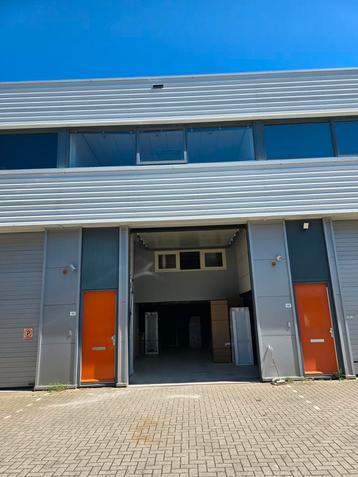 Te huur: bedrijfspand 155 m² 3 verdiepingen beschikbaar voor biedingen