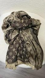 Luxe merk Sjaals  louiis vuittonn – Elegantie in elke kleur, Ophalen of Verzenden, Nieuw, Maat 42/44 (L), Sjaal