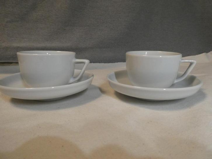 Rosenthal Bianchi - 2 espresso kop en schotels, Huis en Inrichting, Keuken | Servies, Zo goed als nieuw, Kop(pen) en/of Schotel(s)