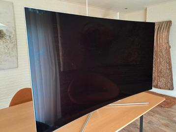 Samsung QLED TV 65" + Soundbar beschikbaar voor biedingen