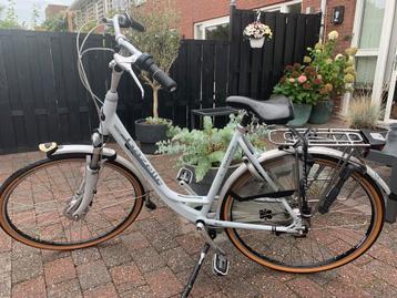 In prima staat verkerende Gazelle dames fiets beschikbaar voor biedingen
