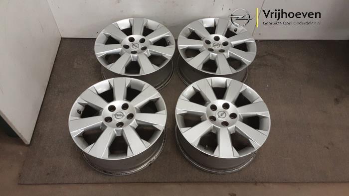 Velgen set van een Opel Signum (Signum 03-), Auto-onderdelen, Banden en Velgen, Personenwagen, Gebruikt, 3 maanden garantie, Ophalen of Verzenden
