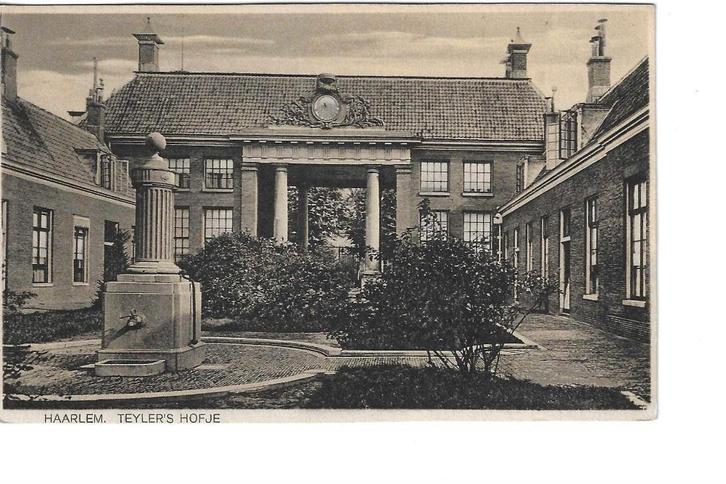 Haarlem,  Teylers Hofje,  26.095, Verzamelen, Ansichtkaarten | Nederland, Ongelopen, Noord-Holland, Voor 1920, Verzenden