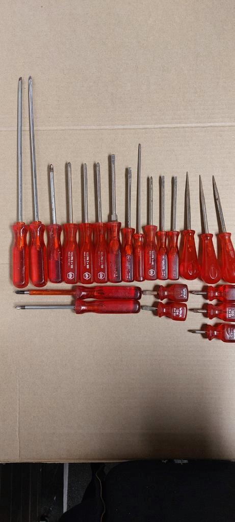Wiha schroevendraaiers + 3xpriem + 5xstubby, Doe-het-zelf en Verbouw, Gereedschap | Machine-onderdelen en Toebehoren, Gebruikt