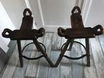 Set van 2 Spaanse Marbella krukken, Gebruikt, 60 tot 90 cm, Ophalen of Verzenden, Hout