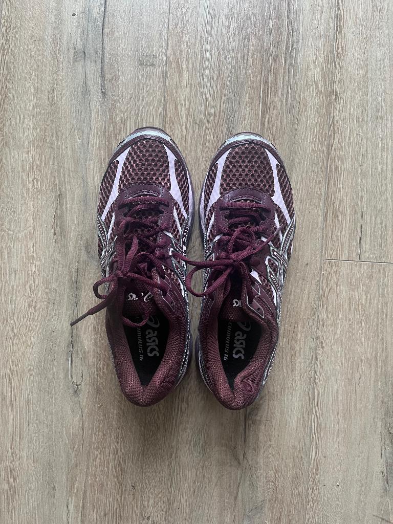 Asics GEL-CUMULUS 16 Burgundy (41.5), Ophalen of Verzenden, Asics, Rood, Sneakers of Gympen