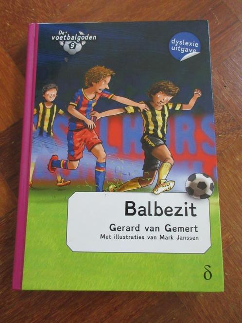 De voetbalgoden : Balbezit ( dyslexie uitgave ), Boeken, Kinderboeken | Jeugd | onder 10 jaar, Gelezen, Ophalen of Verzenden