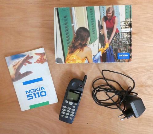 nokia 5110 met toebehoren, Telecommunicatie, Mobiele telefoons | Nokia, Niet werkend, Zonder abonnement, Klassiek of Candybar