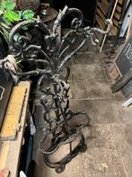 Antieke gietijzeren kapstok, Ophalen, Gebruikt, Metaal, Staande kapstok