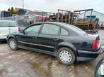 Volkswagen Passat 2.3 V5 Trendline 2000 ONDERDELEN, Gebruikt, Volkswagen, Ophalen of Verzenden, Volkswagen