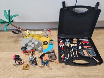 Playmobil 4139 piraten eiland, 5894 piraten koffer en meer beschikbaar voor biedingen