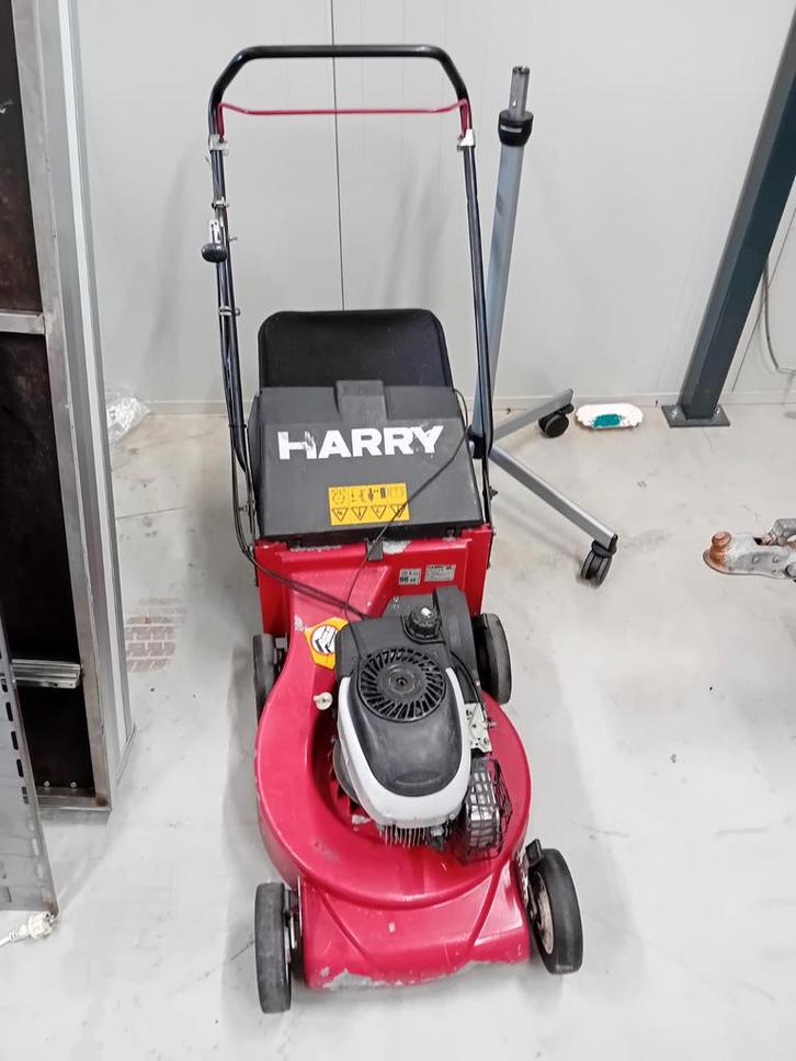 Harry Benzine Grasmaaier, Tuin en Terras, Grasmaaiers, Gebruikt, Benzine-grasmaaier, 40 t/m 49 cm, Cirkelmaaier, Opvangzak, Ophalen