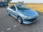 Peugeot 206 1.6 16V CC AUT APK 8/2026!! 11 jaar in bezit!, 4 cilinders, Cabriolet, 4 stoelen, Origineel Nederlands