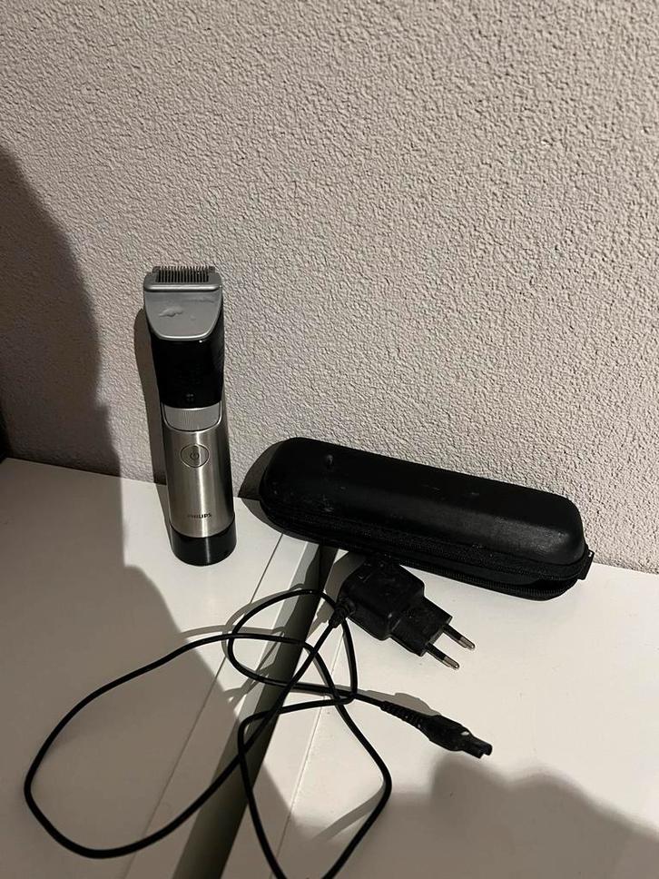 Philips Series 9000 Baardtrimmer BT9810/15, Witgoed en Apparatuur, Persoonlijke-verzorgingsapparatuur, Zo goed als nieuw, Scheren en Epileren