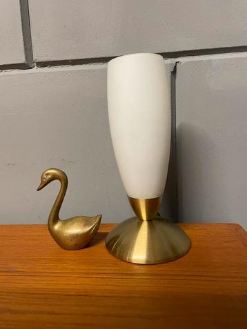 Klein messing lampje strak model vintage beschikbaar voor biedingen
