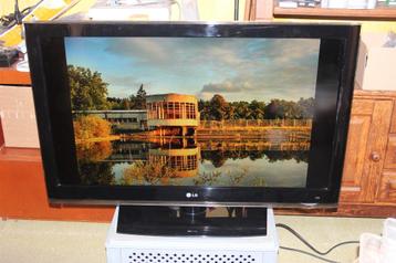 LG TV 42 inch beschikbaar voor biedingen