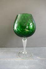 Vintage Empoli optisch geblazen glazen vaas groen op voet, Antiek en Kunst, Antiek | Vazen, Verzenden