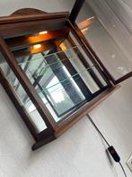 Eiken wandvitrinekastje met verlichting, Ophalen, Eikenhout, Zo goed als nieuw, Minder dan 25 cm