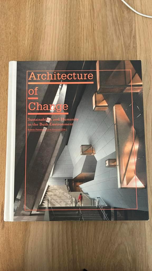 Architecture of change, Boeken, Kunst en Cultuur | Architectuur, Zo goed als nieuw, Ophalen of Verzenden
