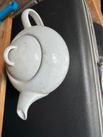 Witte Porseleinen Theepot, Gebruikt, Overige typen, Ophalen of Verzenden, Effen