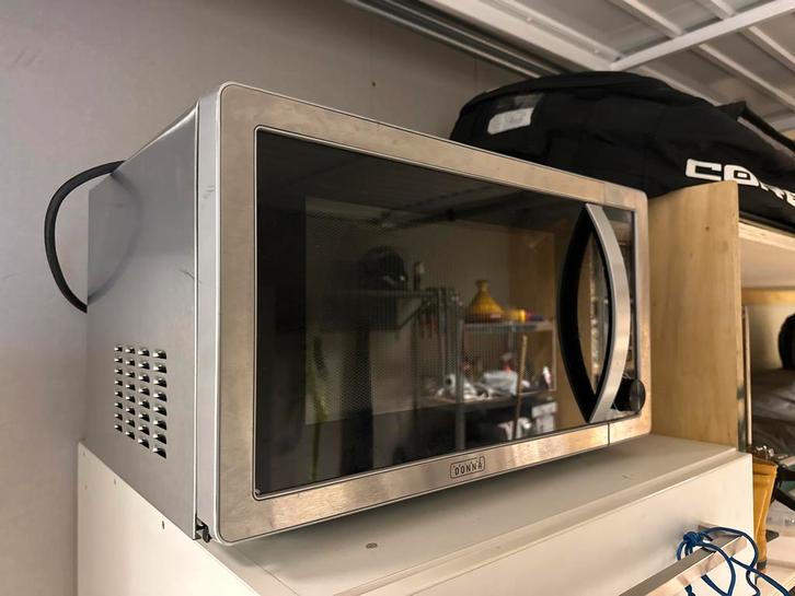 Donna Combimagnetron 1450w, Witgoed en Apparatuur, Magnetrons, Gebruikt, Vrijstaand, 45 tot 60 cm, Draaiplateau, Ophalen of Verzenden