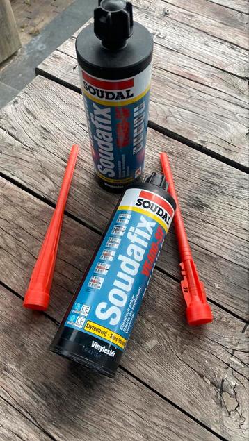 2 nieuwe tubes soudal chemisch anker soudafix beschikbaar voor biedingen