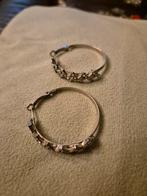 Creolen, Sieraden, Tassen en Uiterlijk, Oorbellen, Overige materialen, Ophalen of Verzenden, Zo goed als nieuw, Knopjes of Stekers