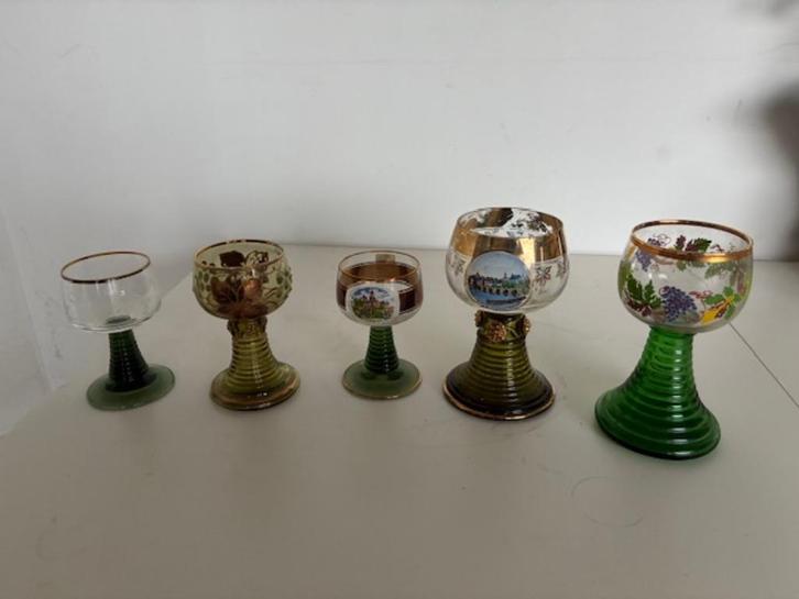 Vintage Roemer wijnglazen 5 stuks bedrukt diverse, Antiek en Kunst, Antiek | Glas en Kristal, Ophalen of Verzenden