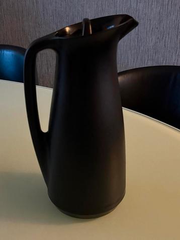 ThermoTup Isothermische kan 1L van Tupperware beschikbaar voor biedingen